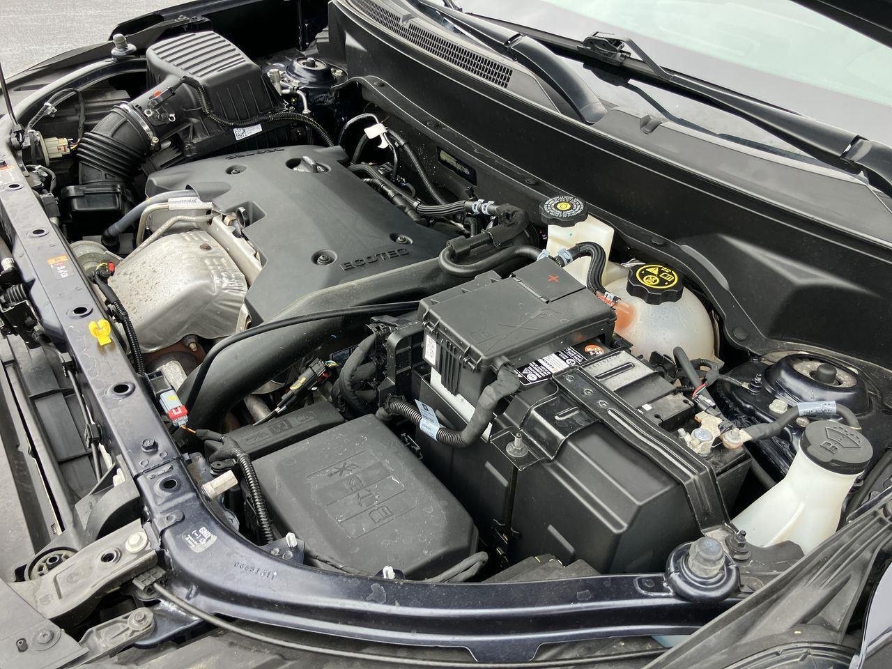 Used 2020 Blue (Midnight Blue Metallic) Chevrolet Premier AWD image 38