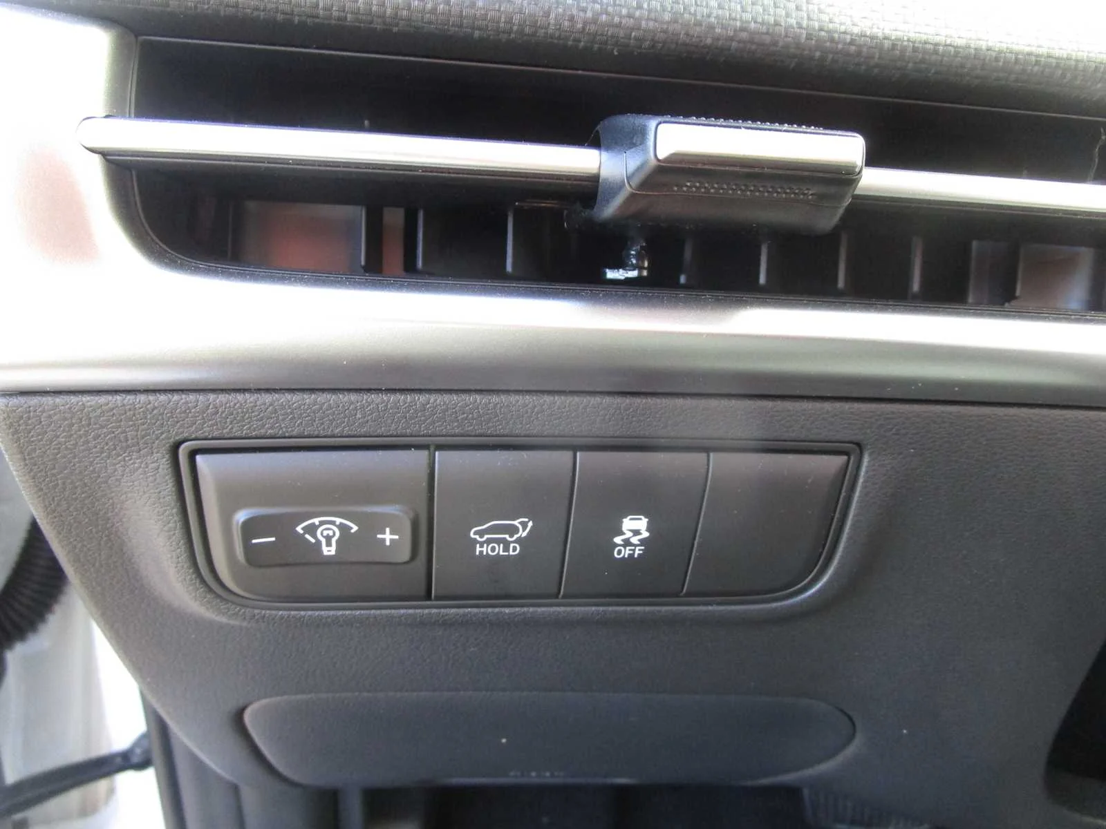 Used 2025 Serenity White Pearl Hyundai SEL Convenience image 15