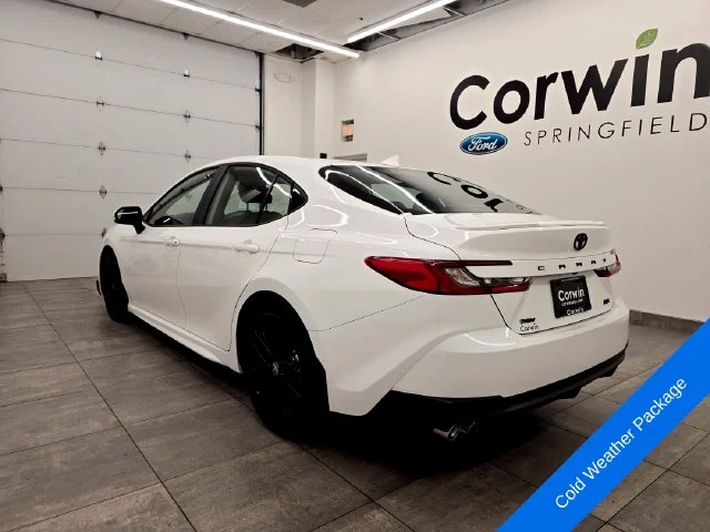 Used 2026 Ice Toyota SE image 3