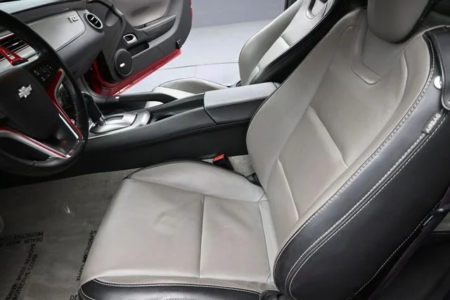 Used 2013 Red Chevrolet 2LT image 14