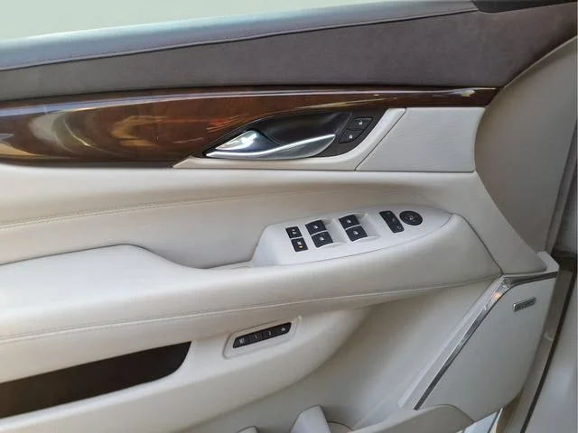 Used 2016 SILVER COAST METALLIC Cadillac Premium Collection image 13