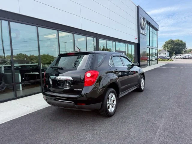 Used 2014 Black Chevrolet LS image 3