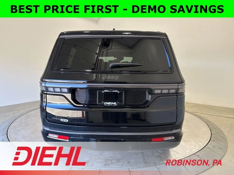New 2026 High Gloss Black Exterior Paint Jeep Limited Altitude image 6