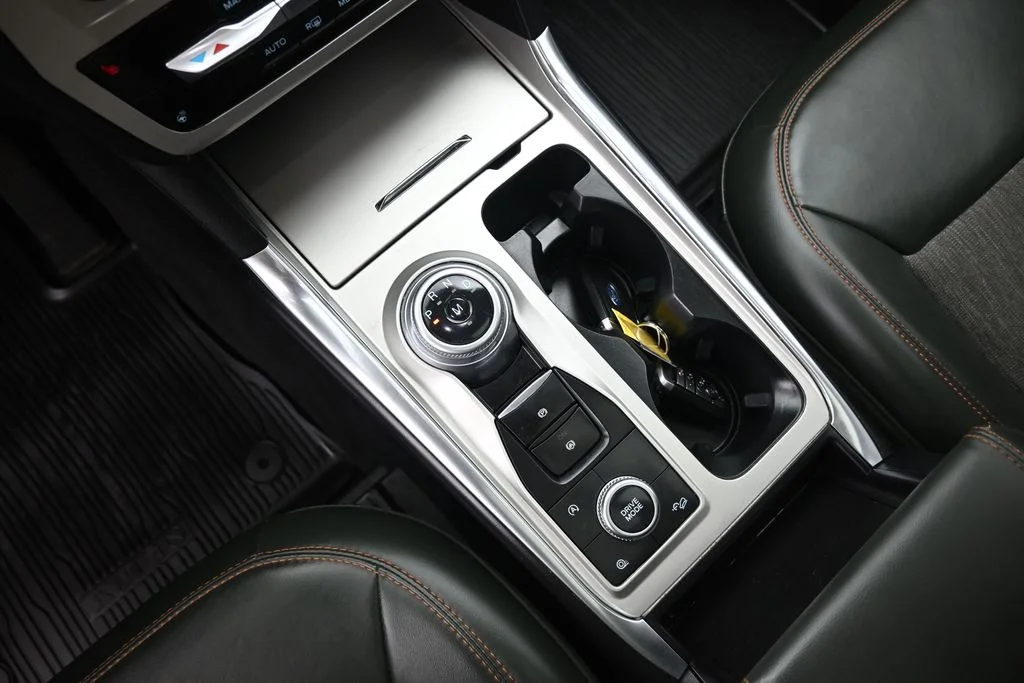 Used 2022 White Ford Timberline image 26