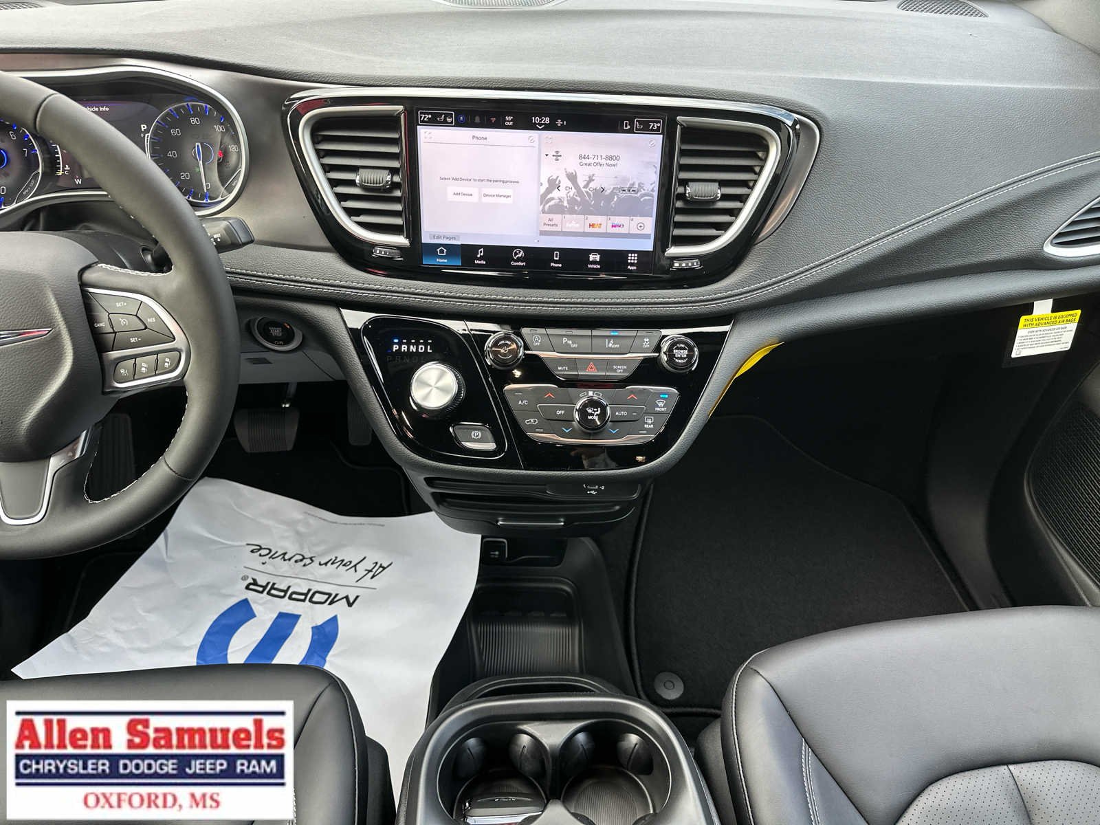 2026 Chrysler Pacifica Select - Photo 14