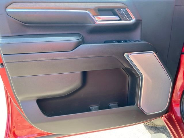 Used 2024 Red Chevrolet High Country image 12