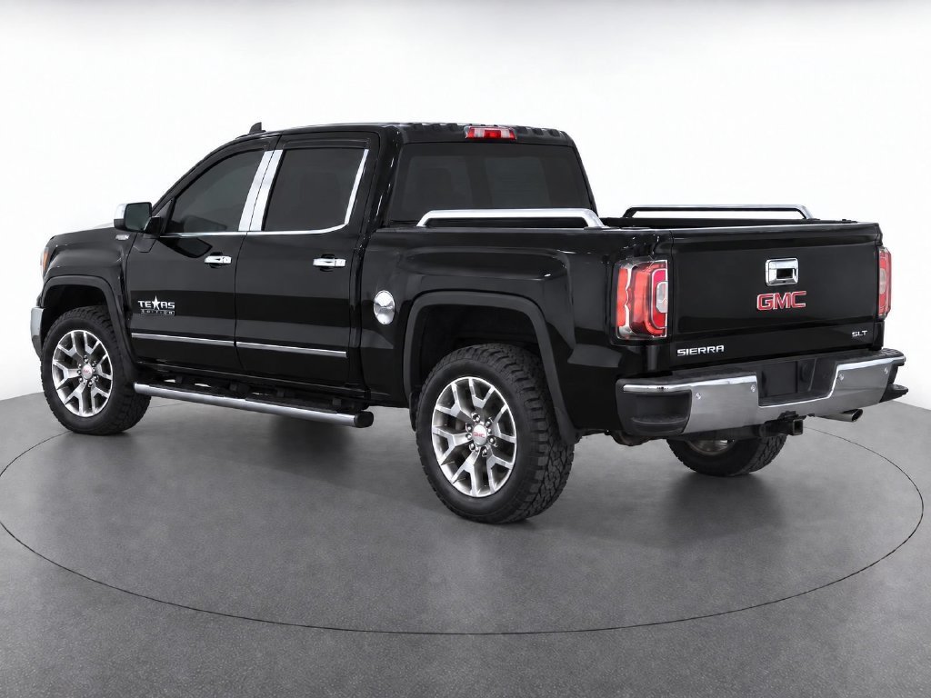 Used 2018 Black GMC SLT image 4