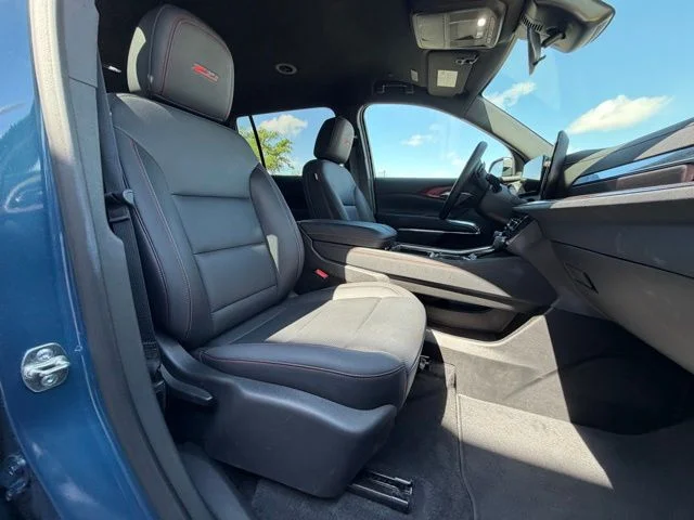 2025 Chevrolet Traverse Z71 - Photo 24