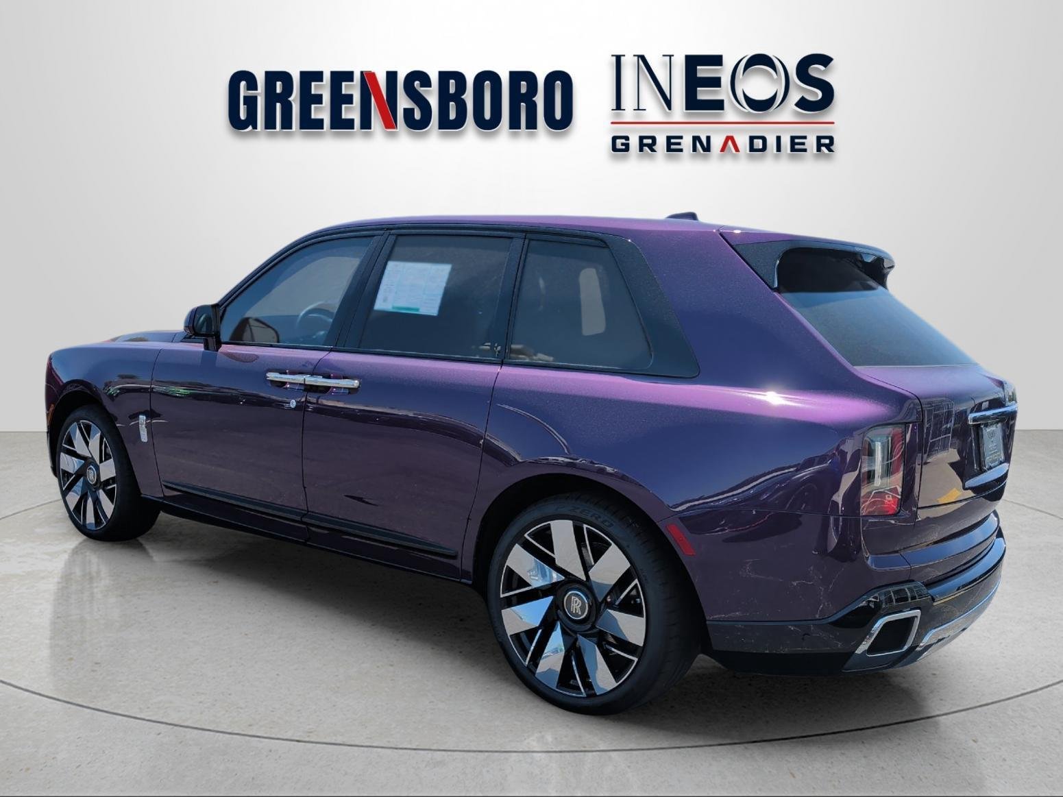 Used 2025 Belladonna Purple Rolls-Royce  image 3