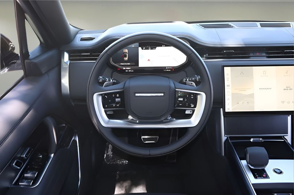 New 2026 Fuji White Land Rover SE image 14