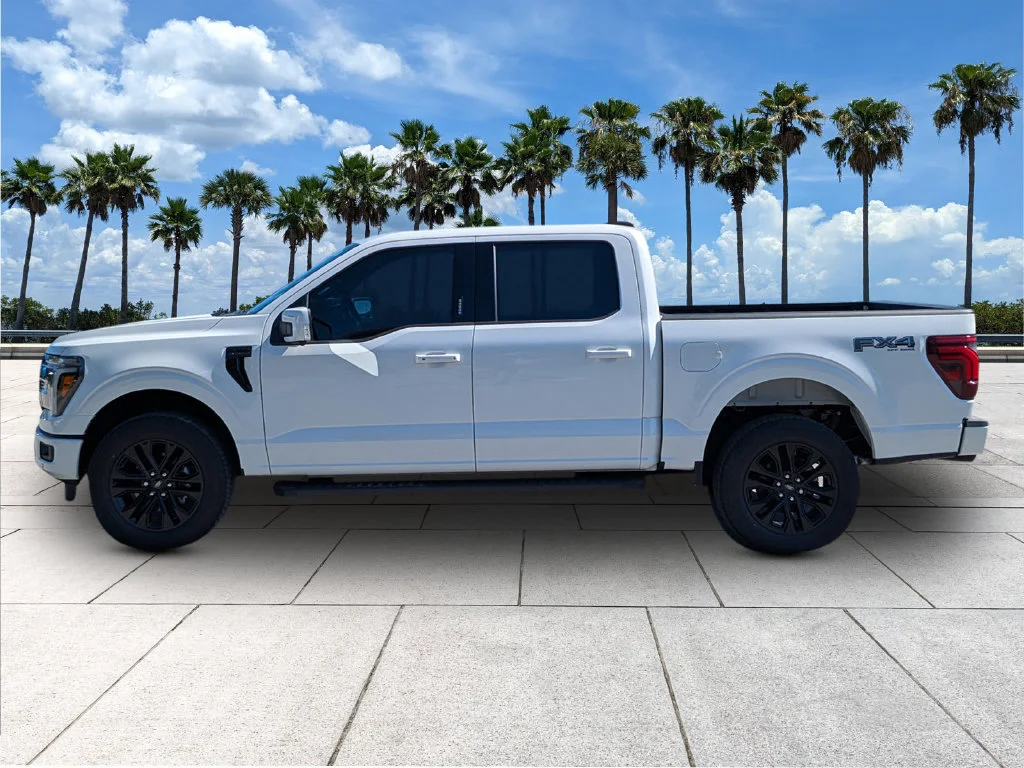 New 2026 Star White Metallic Tri-Coat Ford Lariat® image 4