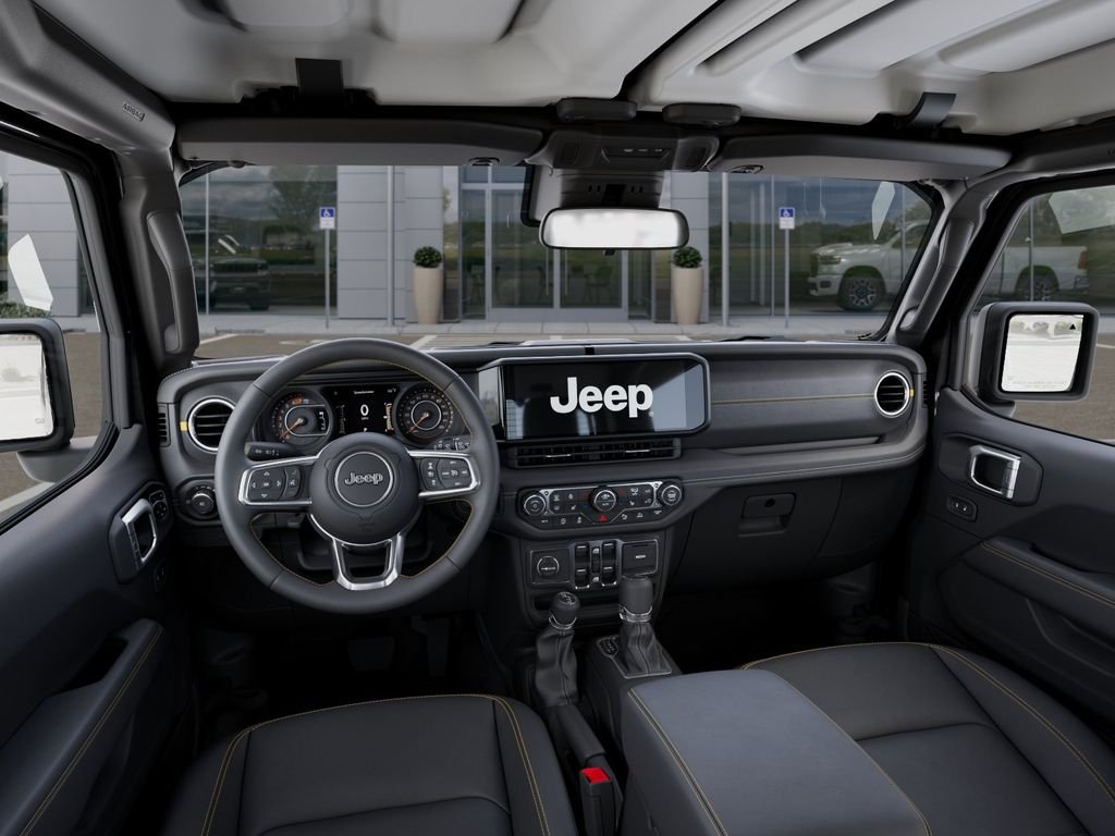2025 Jeep Wrangler 4-Door Sahara - Photo 14
