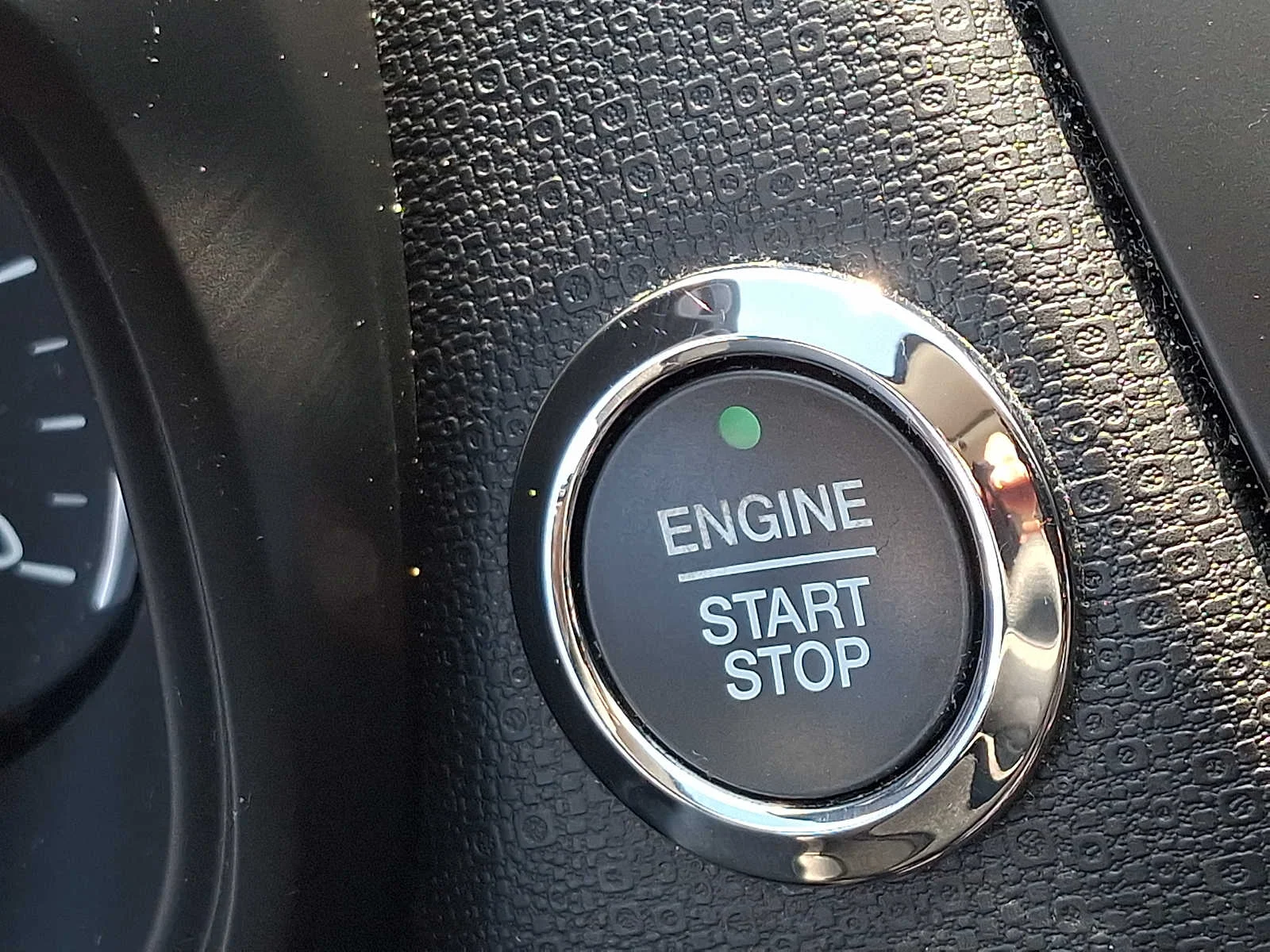 Used 2021 Smoke Metallic Ford SE image 23