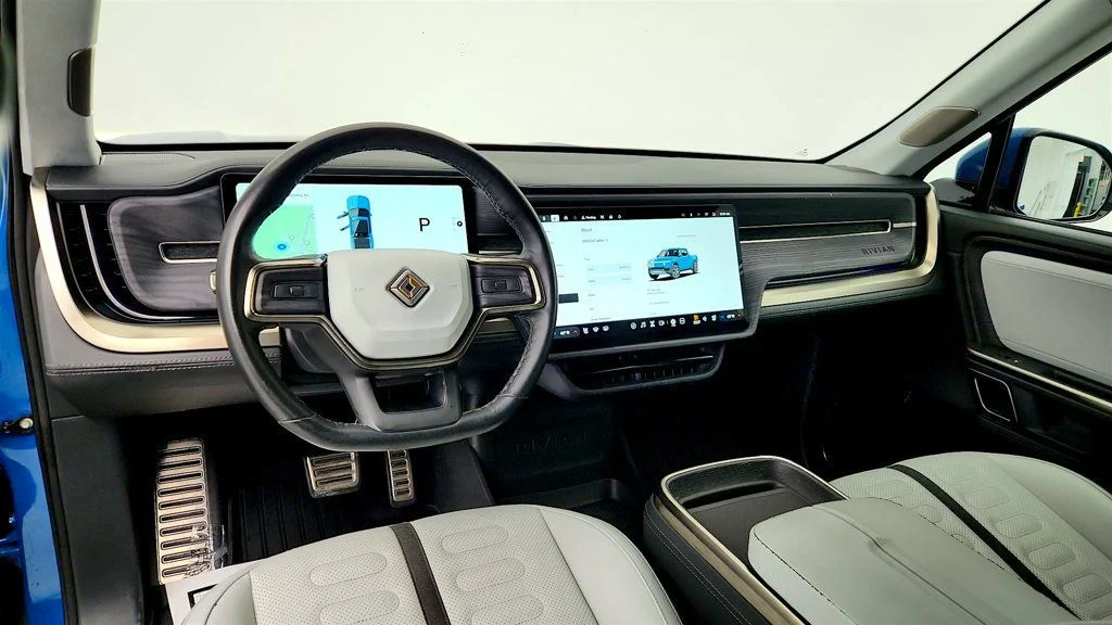 Used 2024 Rivian Blue Rivian Adventure Dual-Motor Large Pack w/ Ocean Coast Vegan Leather image 14