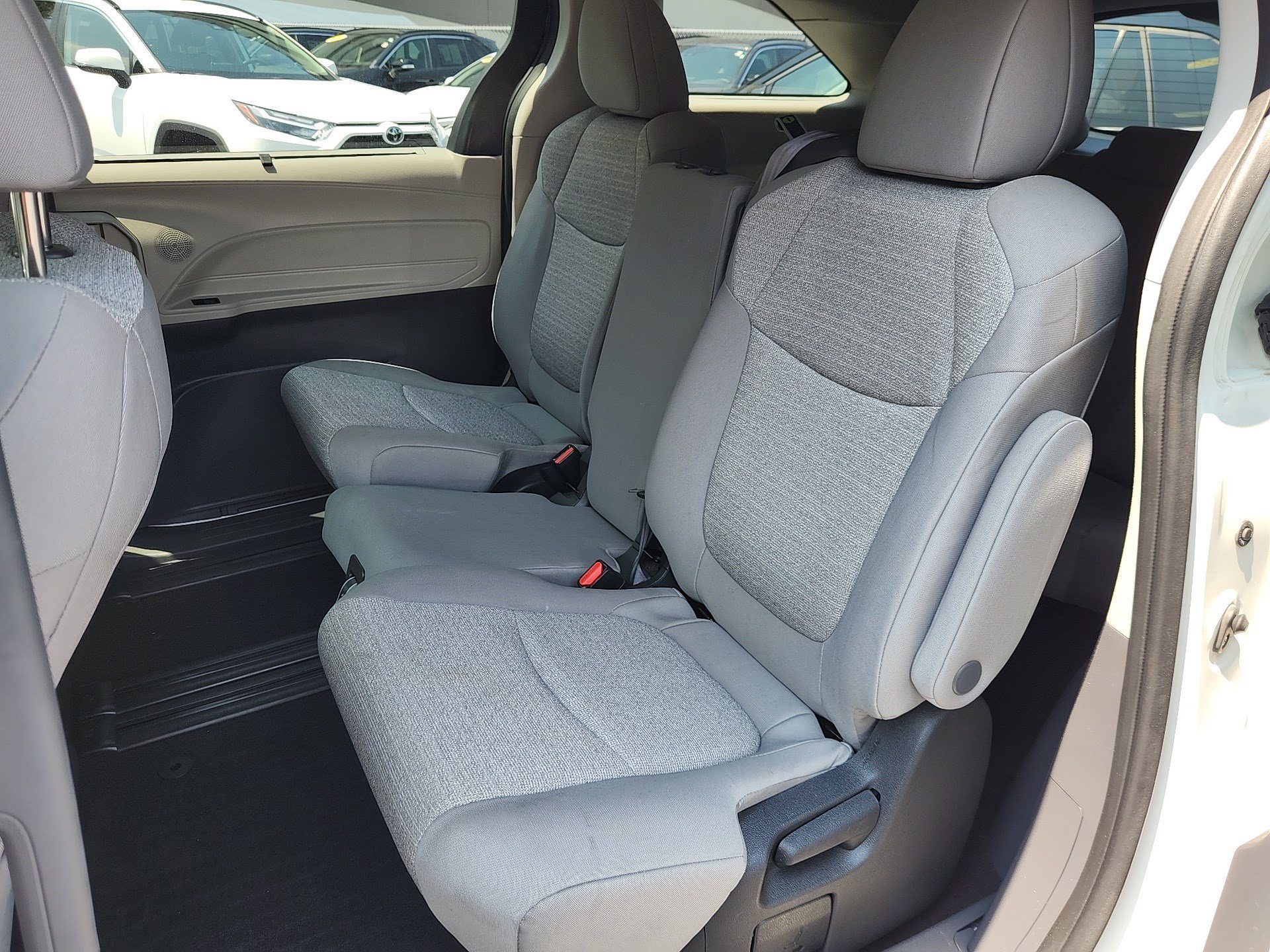 Certified Used 2022 White Toyota LE image 24