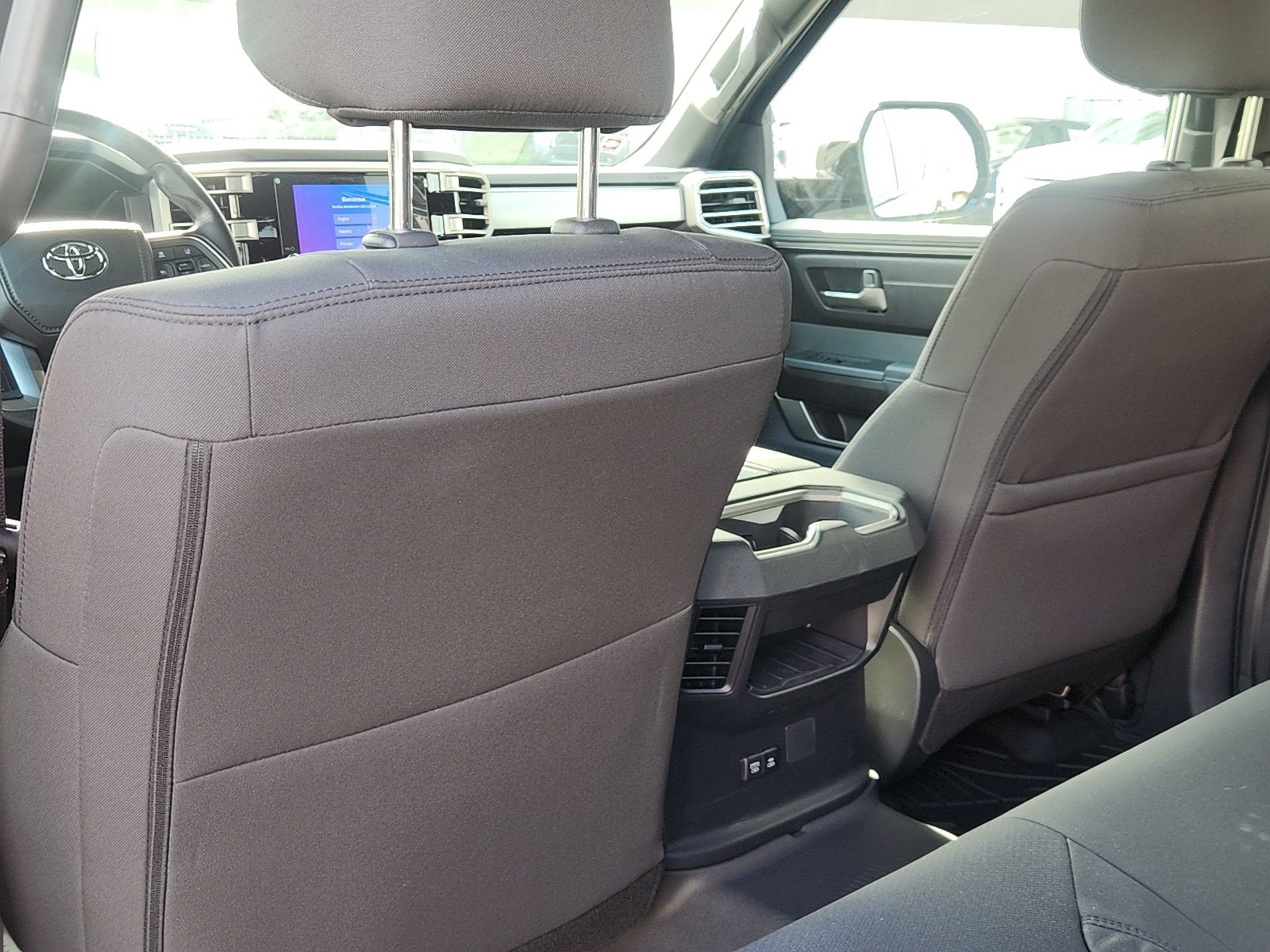 2026 Toyota Tundra SR5 - Photo 23