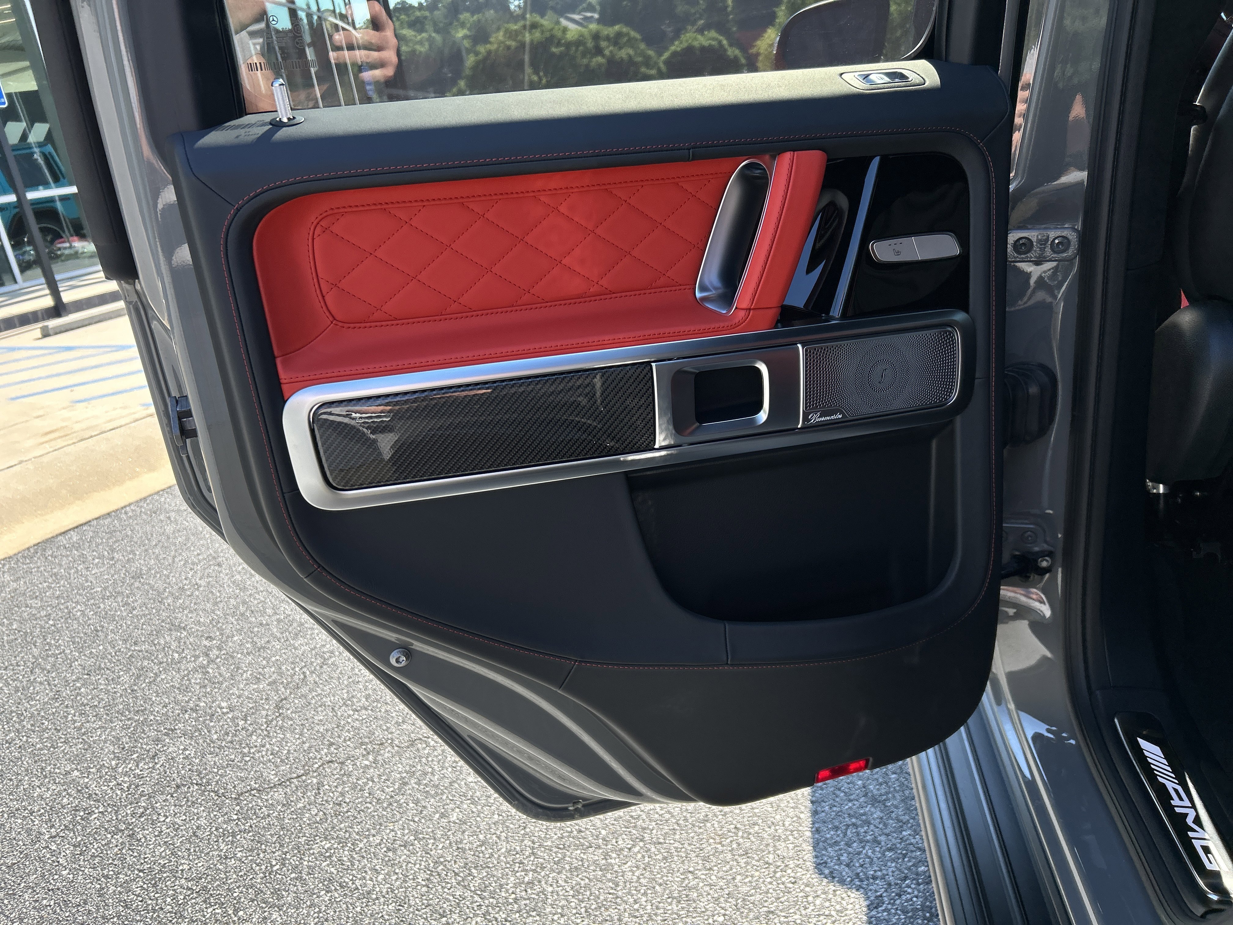 New 2026 MANUFAKTUR Arabian Grey Non- Metallic Mercedes-Benz AMG® G 63 SUV image 34
