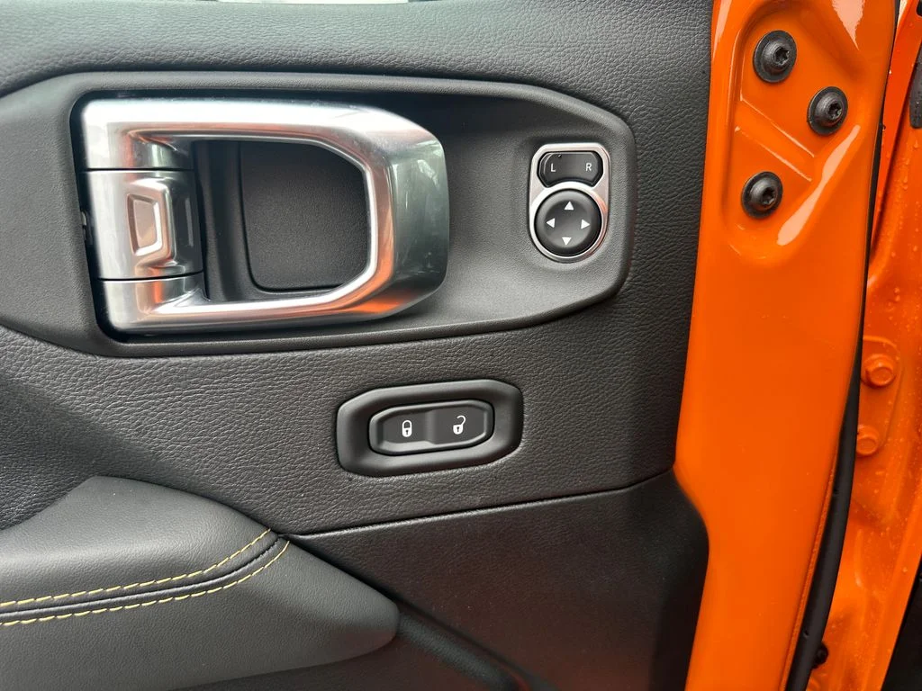2025 Jeep Wrangler 4-Door Rubicon 392 Final Edition - Photo 13