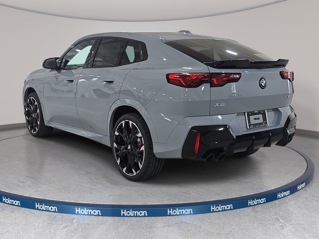 New 2026 Brooklyn Grey Metallic BMW M35i image 7