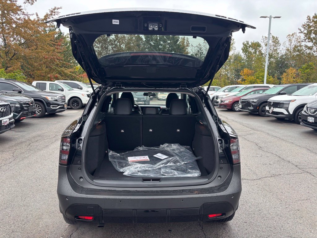 Certified Used 2026 Black Nissan SR image 9
