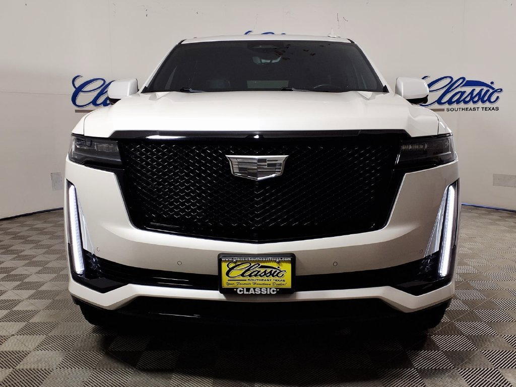 Used 2024 Crystal White Tricoat Cadillac Sport image 3