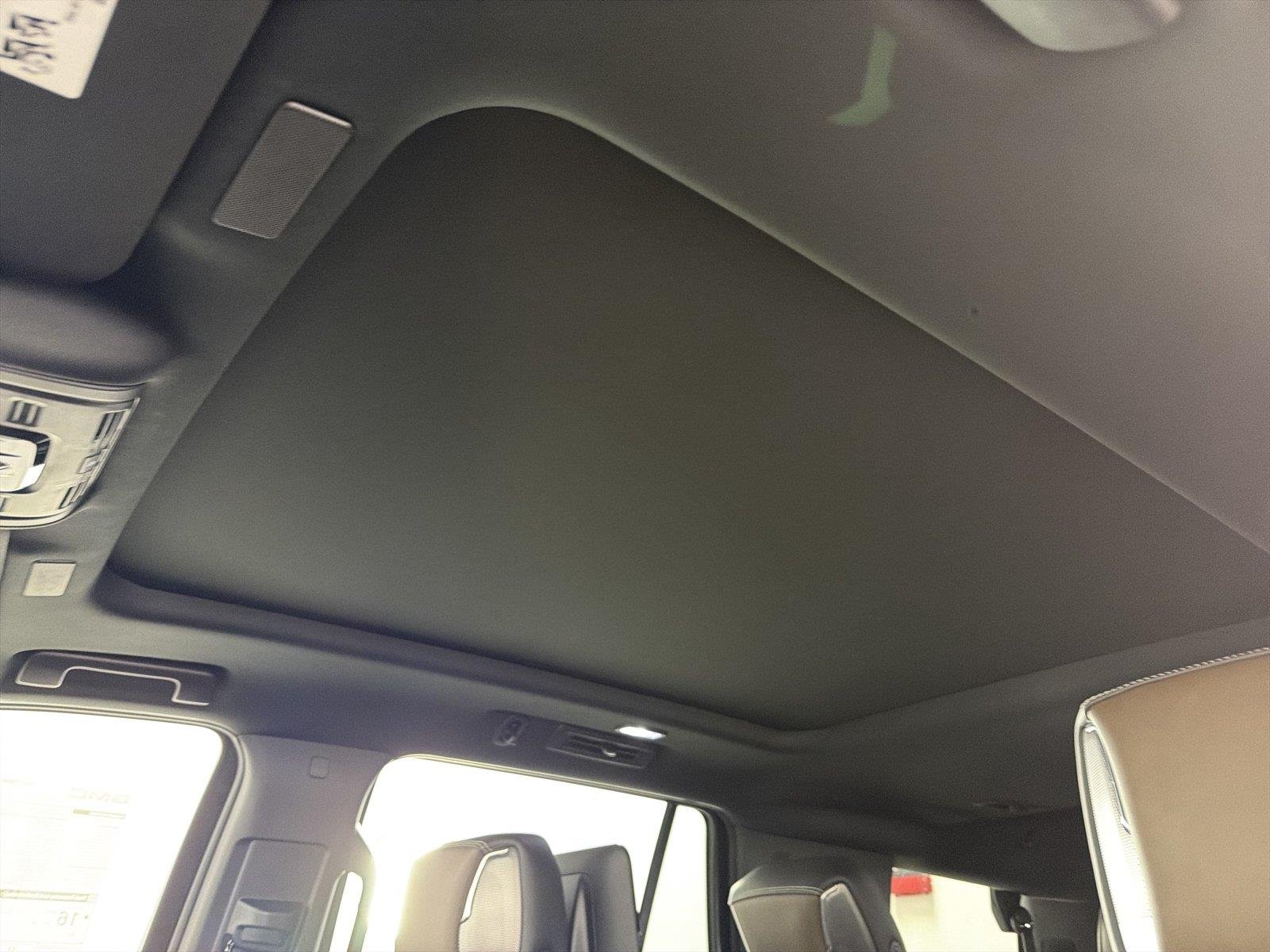 2027 GMC Yukon Denali Ultimate - Photo 37