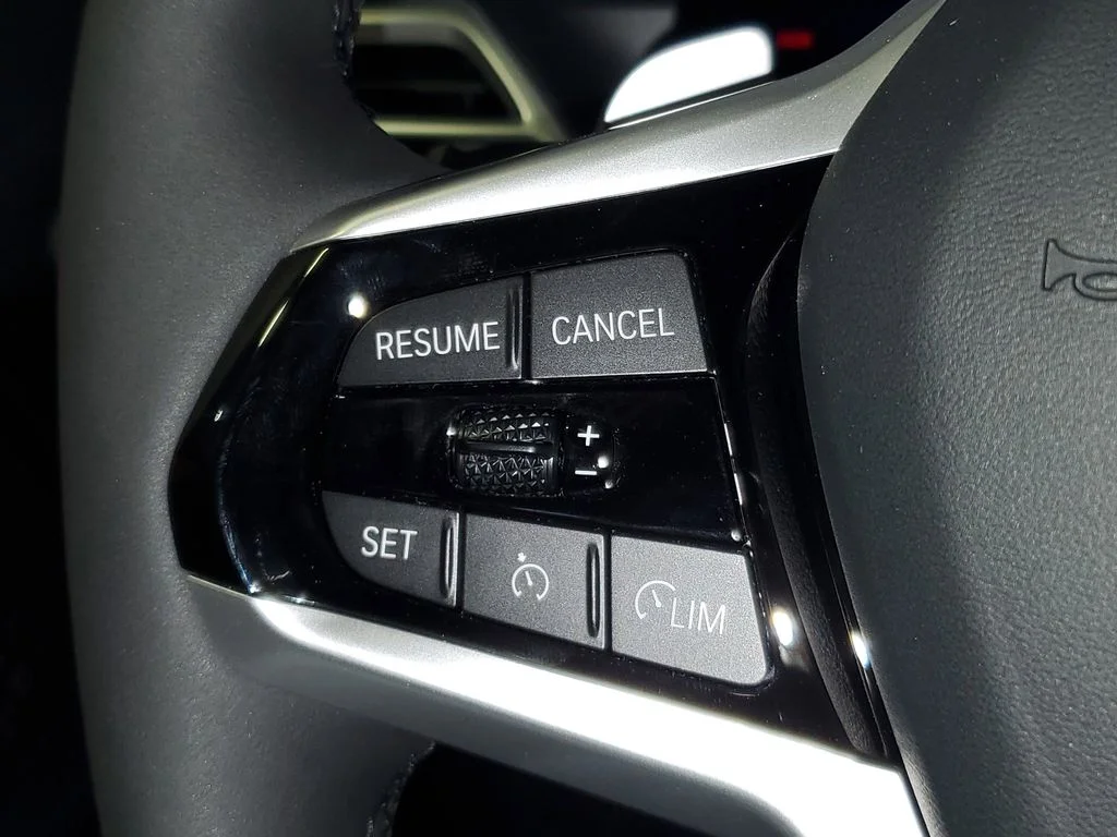 New 2026 Black Sapphire Metallic BMW 230i image 15