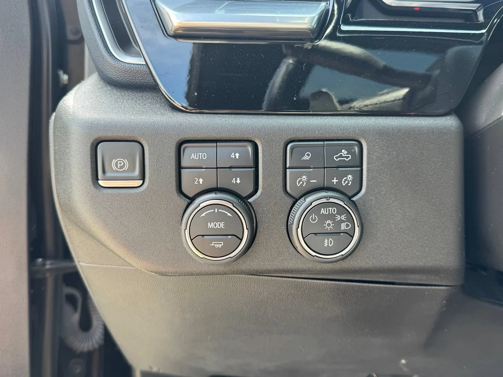 2022 Chevrolet Silverado 1500 High Country - Photo 19