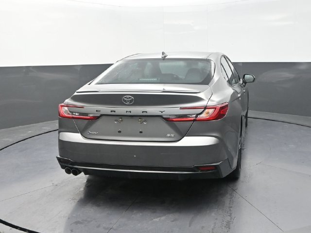 Used 2025  Toyota SE image 7