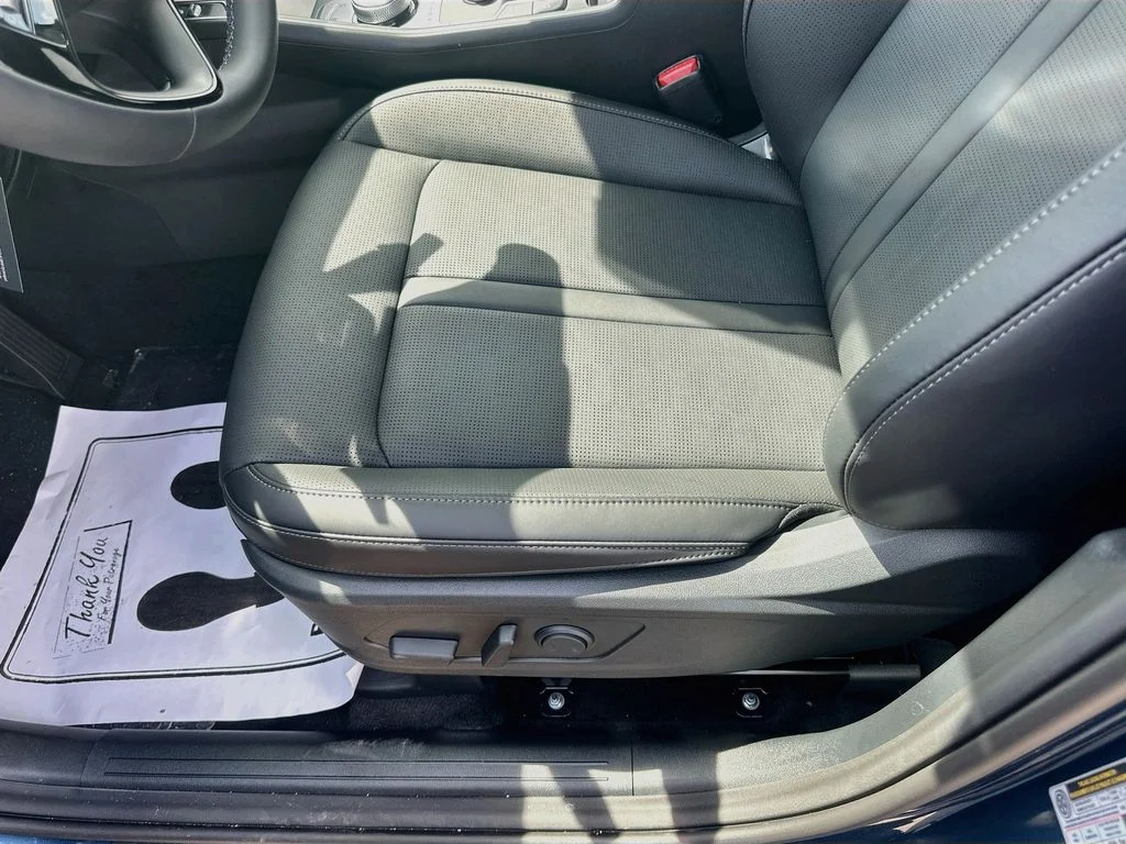 New 2026 Mineral Blue Kia EX image 20
