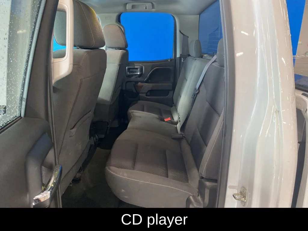 Used 2016 White GMC SLE image 11