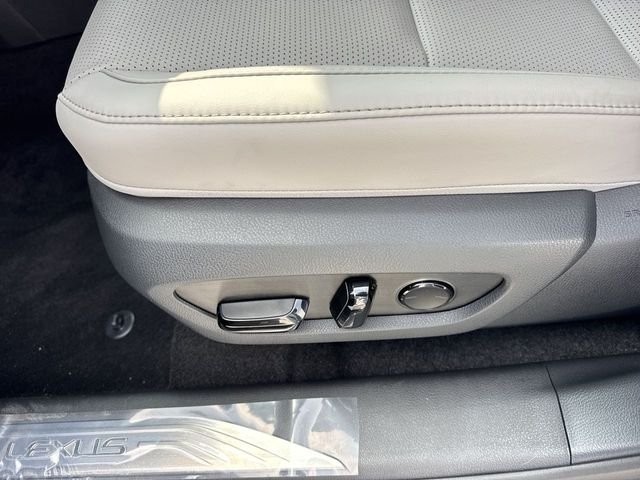 2026 Lexus RX 350 Premium Plus - Photo 12