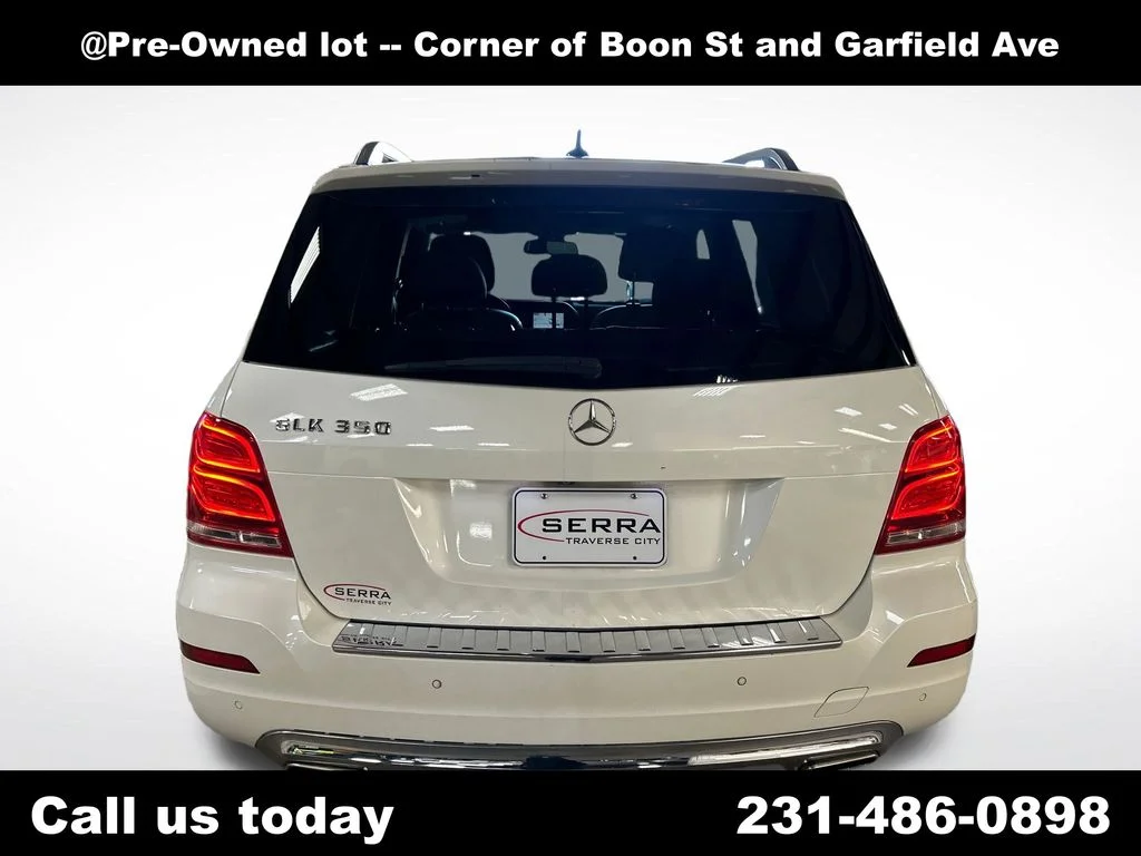 Used 2014  Mercedes-Benz GLK 350 image 4
