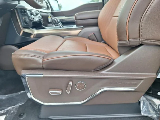 New 2026 Agate Black Metallic Ford King Ranch® image 43