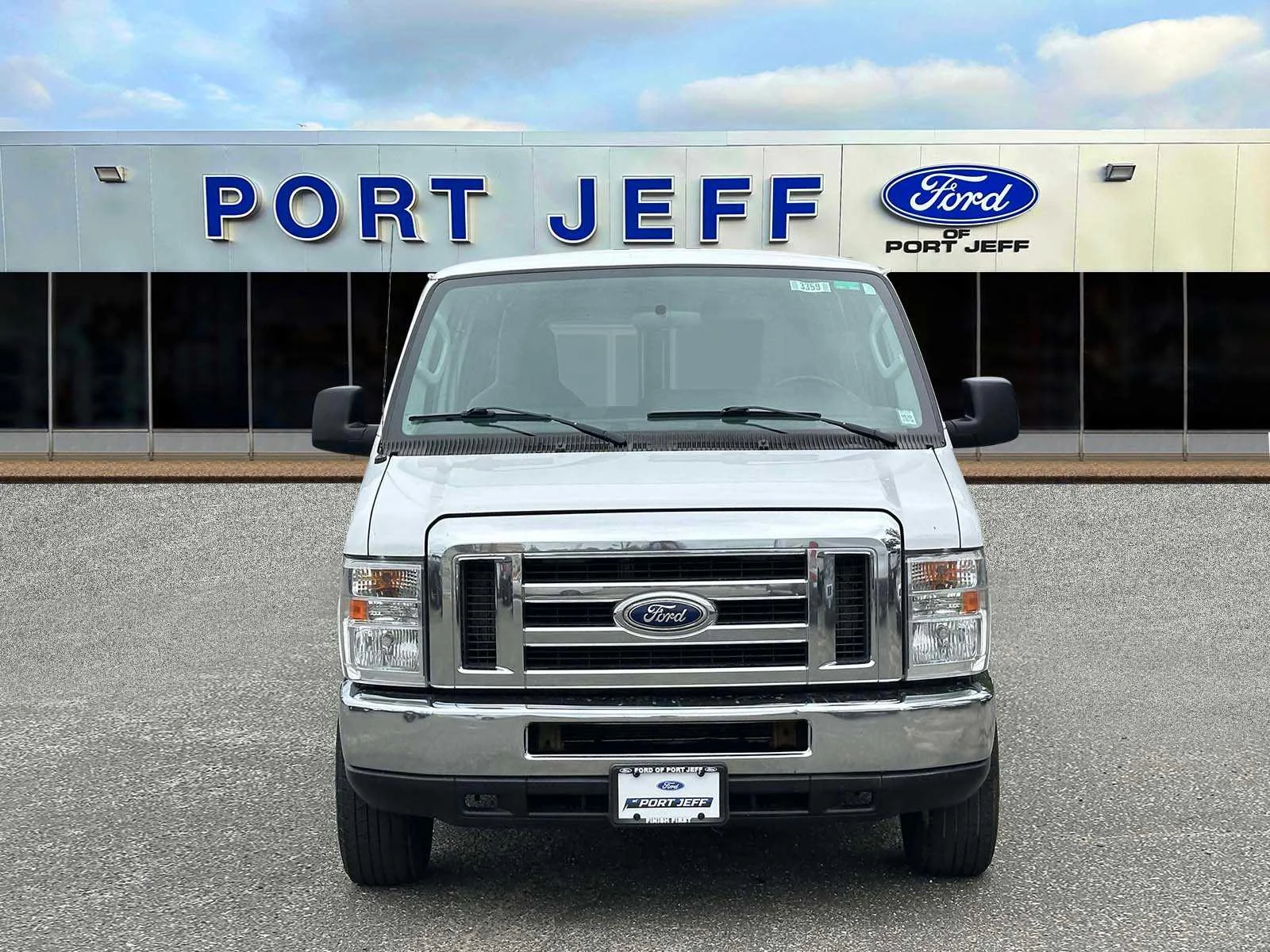 Used 2014 Ford E-Series Econoline Van Commercial with VIN 1FTNE2EW1EDA69716 for sale in Port Jefferson Station, NY