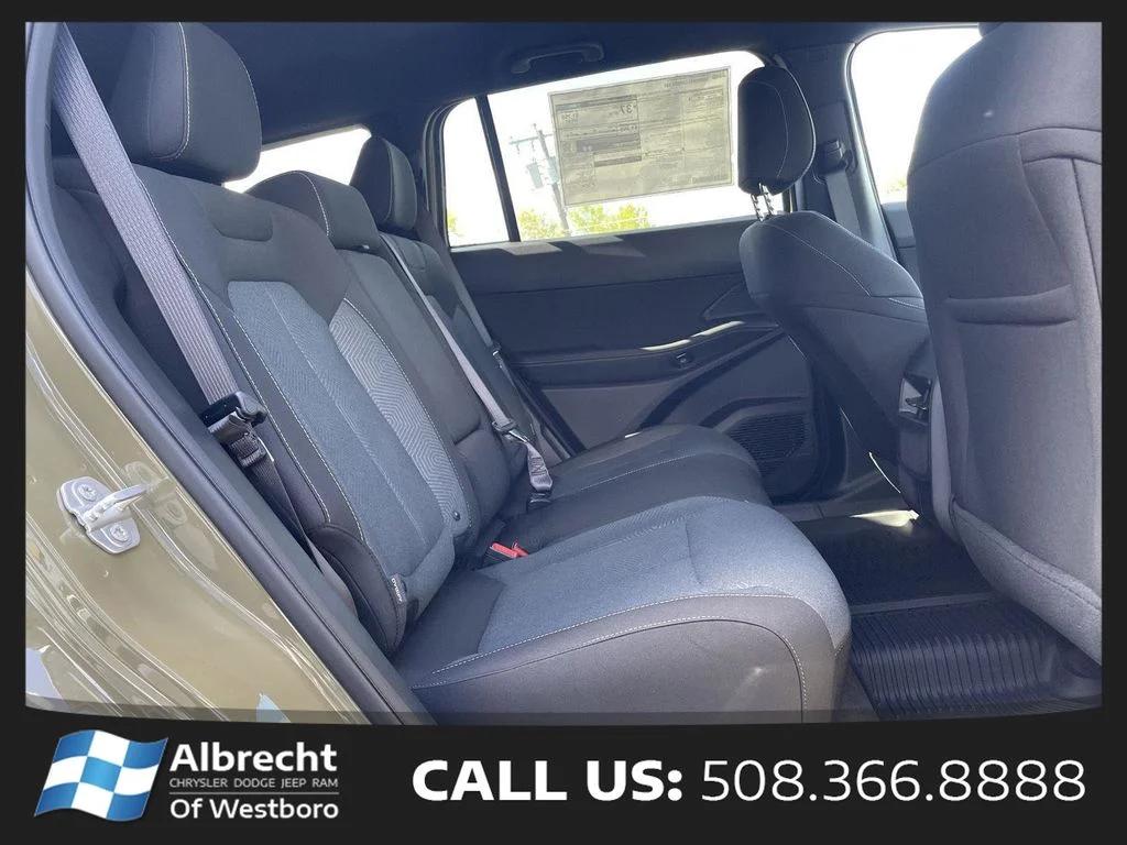 New 2026 41 Exterior Paint Jeep Laredo image 15