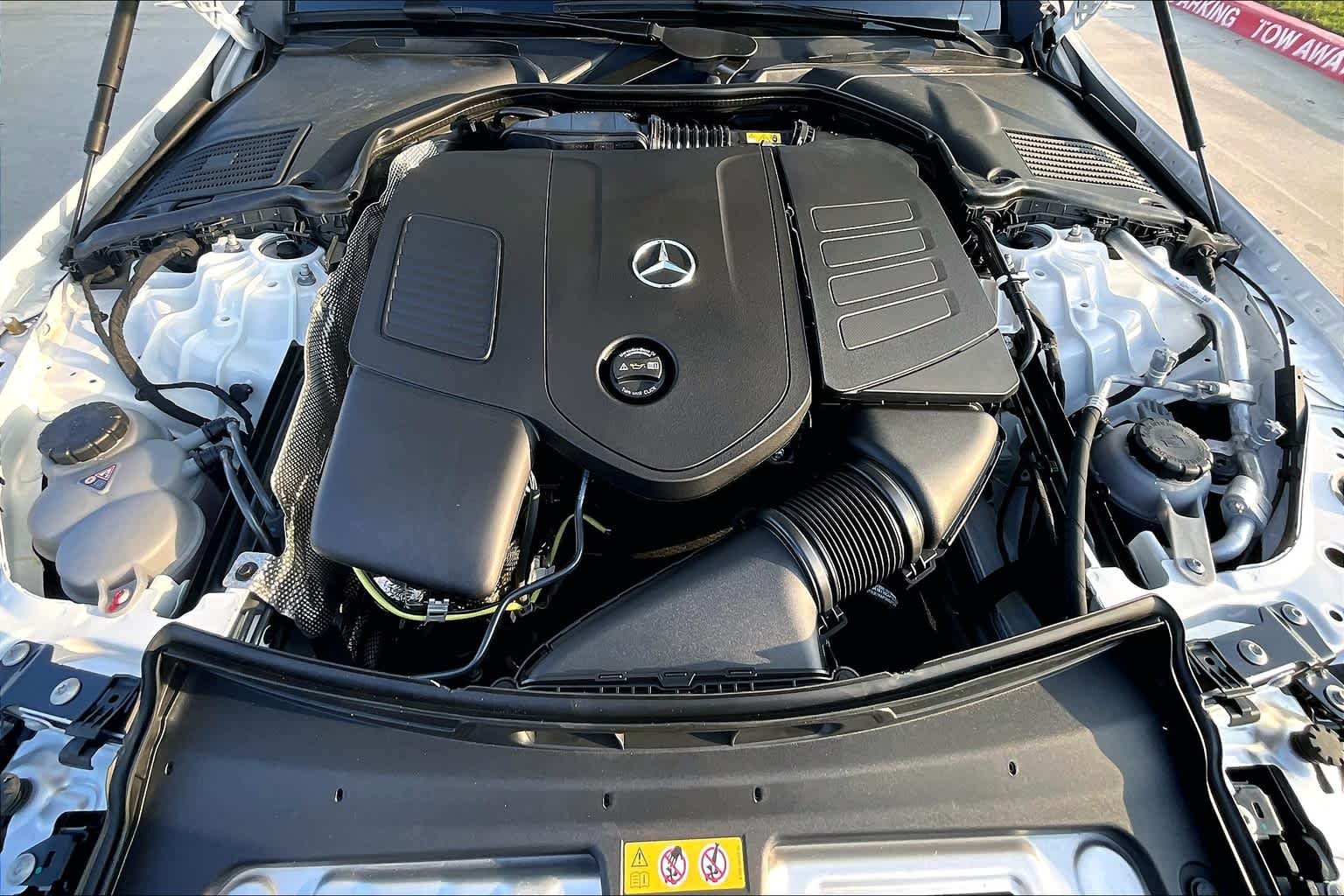 Used 2025 Polar White Mercedes-Benz C 300 image 16