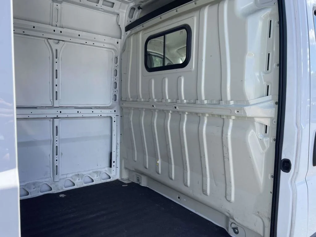 Used 2025 White Ram High Roof image 15