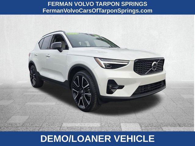 2026 Volvo XC40 Ultra