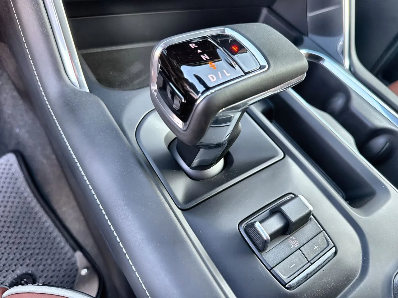 New 2026 Onyx Black GMC Denali Ultimate image 14