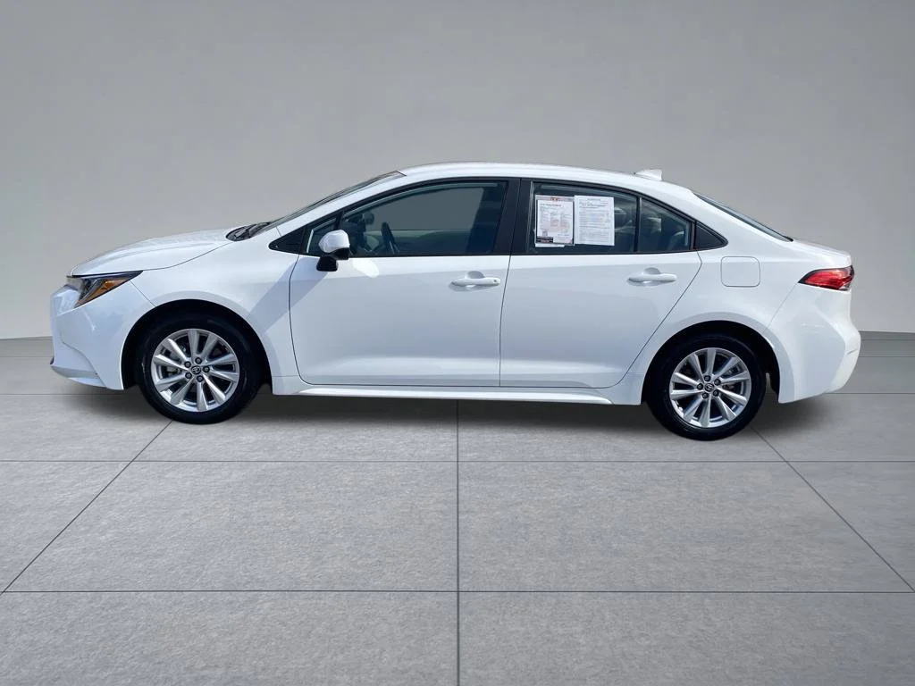 Used 2026 White Toyota LE image 3