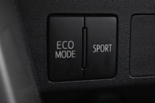 Used 2018 Gray Toyota LE image 23