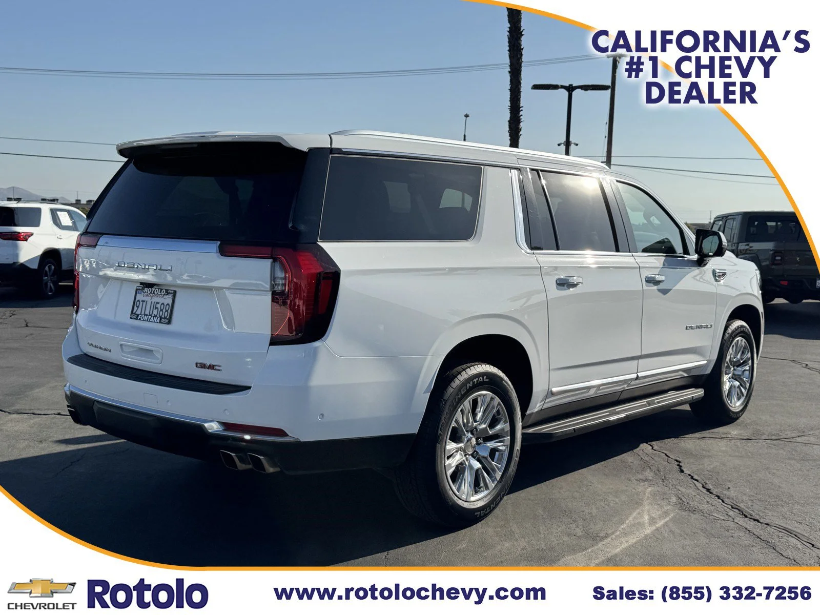 Used 2025 Summit White GMC Denali image 6