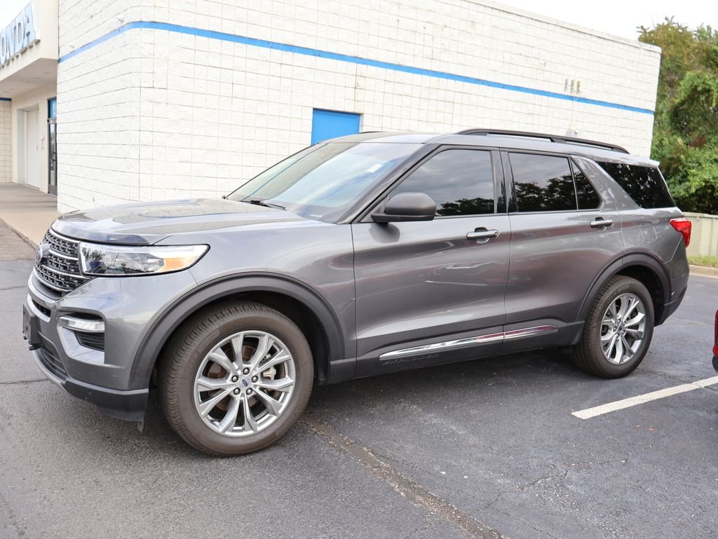 Used 2021  Ford XLT image 4