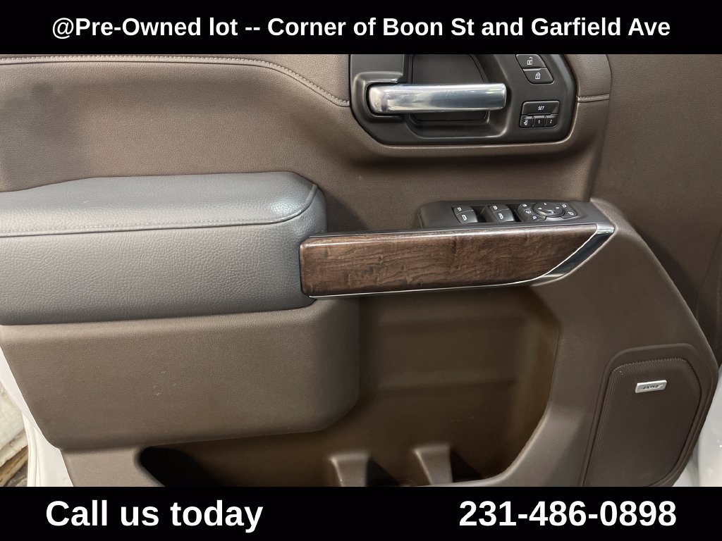 Used 2020 White GMC Denali image 15