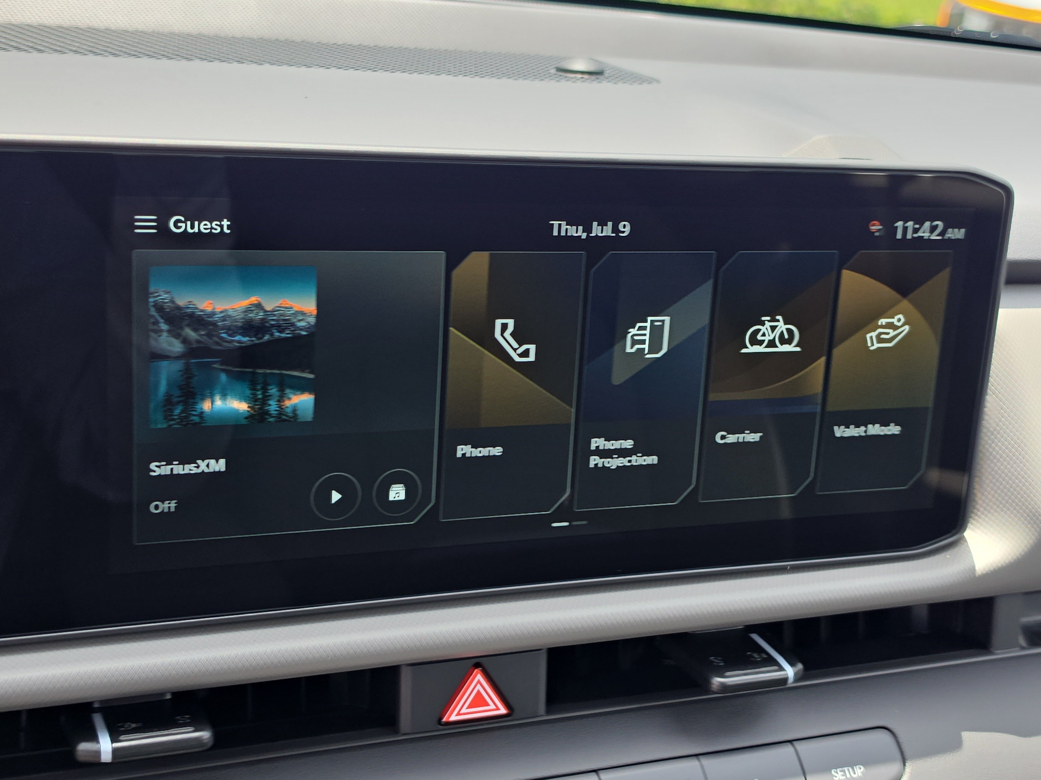 New 2027 Snow White Pearl Kia LX image 22