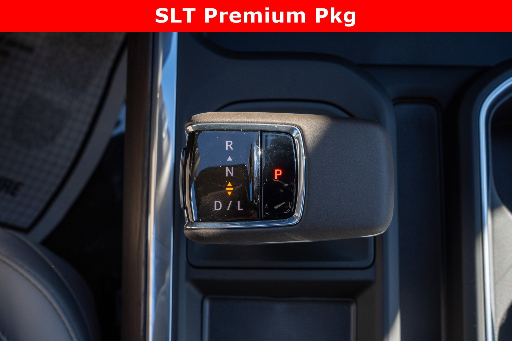 2026 GMC Sierra 1500 SLT - Photo 13