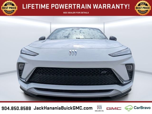 Used 2024 White Buick Sport Touring image 8