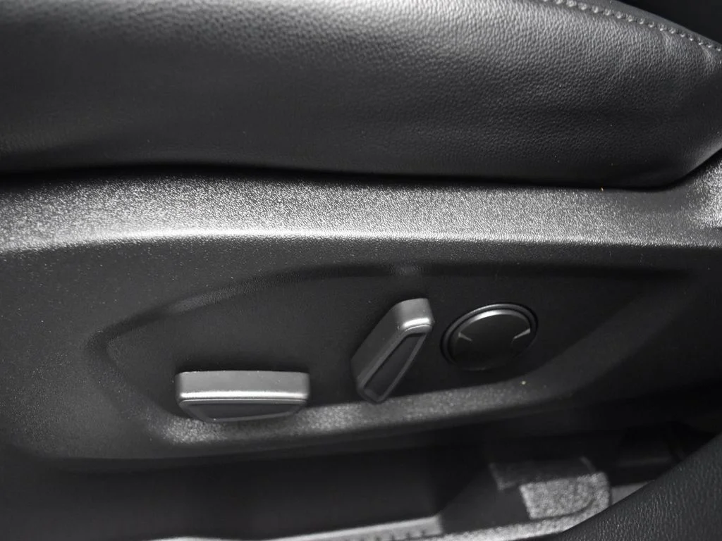 2024 Ford Edge Titanium - Photo 19