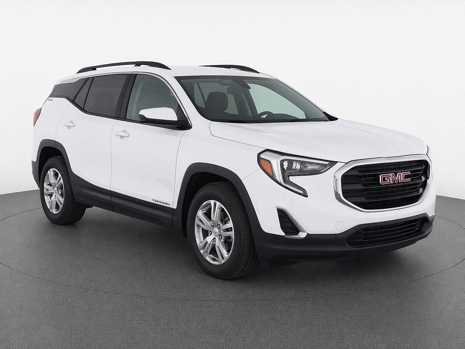 Used 2020 SUMMIT WHITE GMC SLE image 2